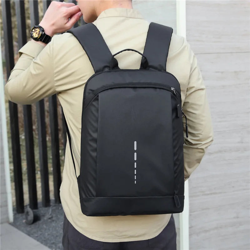 Wasserdichter Herren-Rucksack – Ultraleichter Laptop-Rucksack 15,6" | Stylischer Tagesrucksack & Schulrucksack