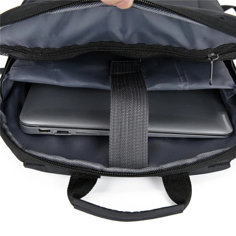 Wasserdichter Herren-Rucksack – Ultraleichter Laptop-Rucksack 15,6" | Stylischer Tagesrucksack & Schulrucksack